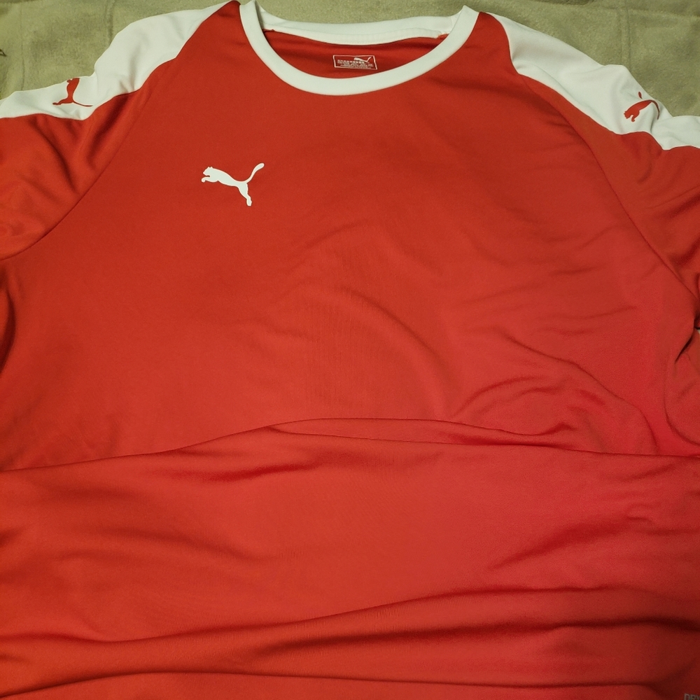 Mens Puma shirt